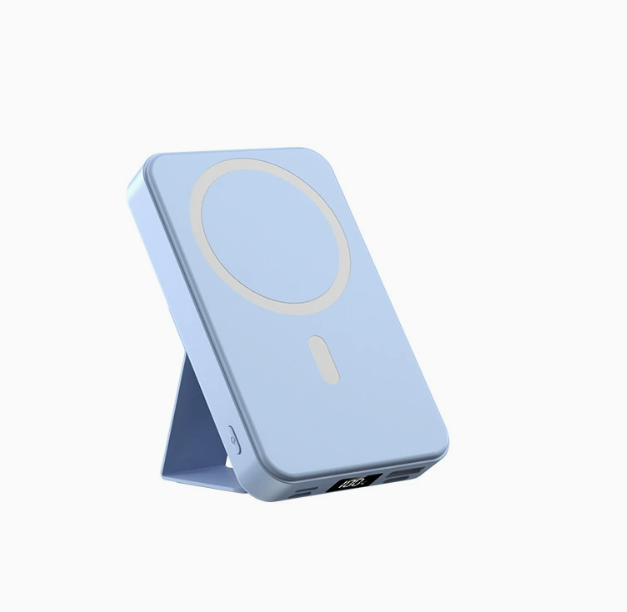 Krimostore clip-on magnetic power bank, 10000mAh MagSafe compatible wireless charger — view 5